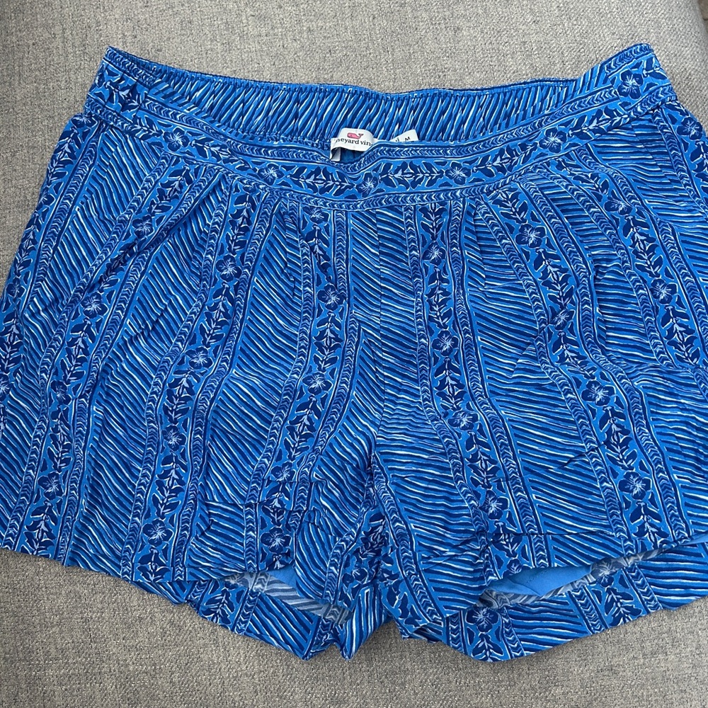 Vineyard Vines High Waist Blue Patterned Shorts